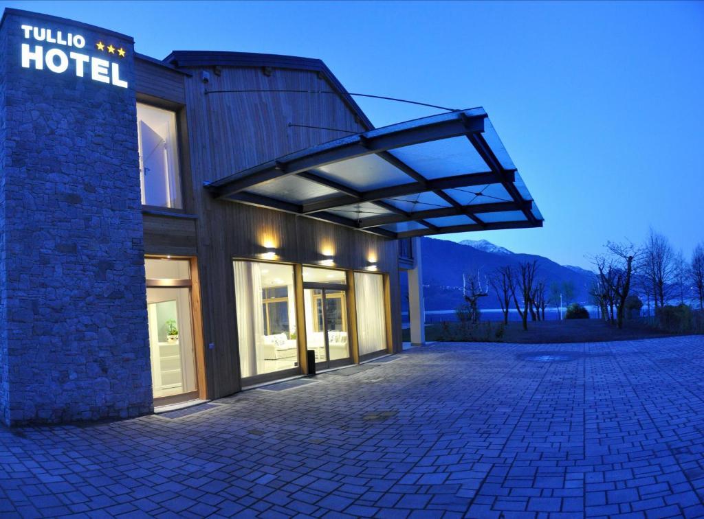 Tullio Hotel Gravedona Ngoại thất bức ảnh